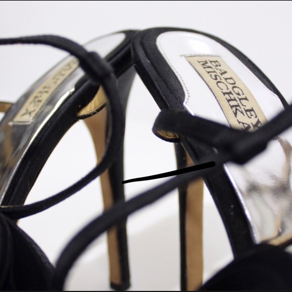 Badgley Mischka Black Strappy Sandals Sz 10 - Picture 4 of 8